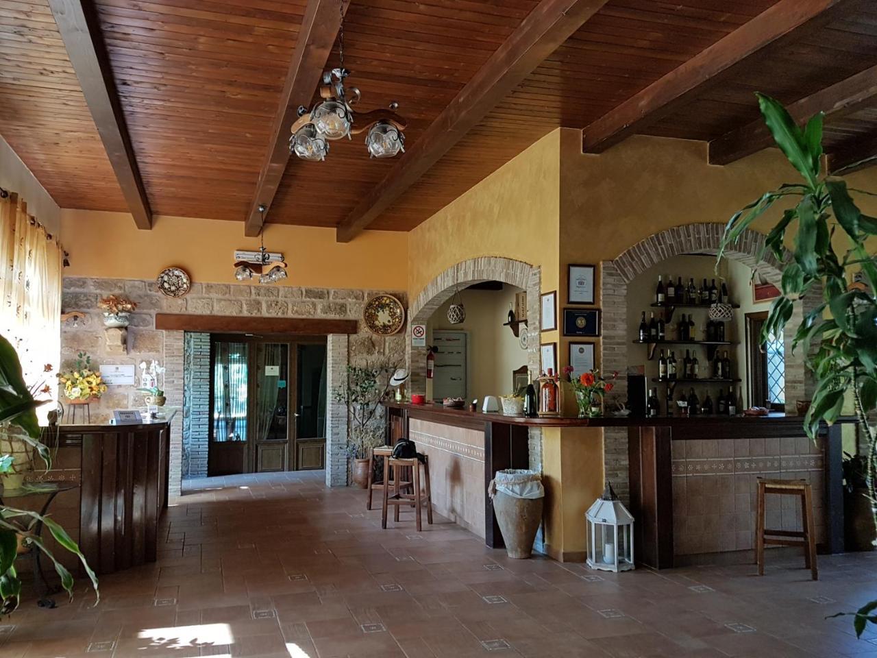 Agriturismo Il Drago Mirabella Imbaccari Екстериор снимка