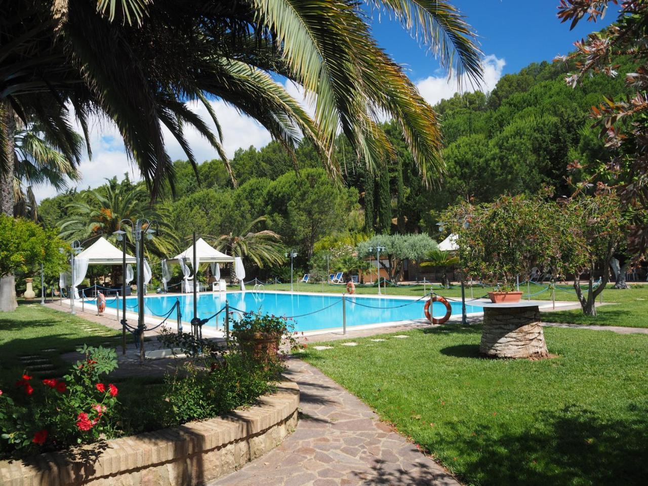 Agriturismo Il Drago Mirabella Imbaccari Екстериор снимка