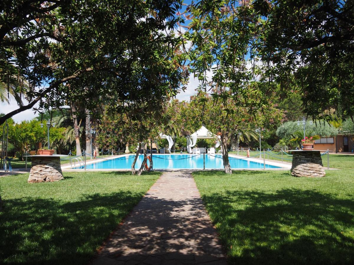 Agriturismo Il Drago Mirabella Imbaccari Екстериор снимка